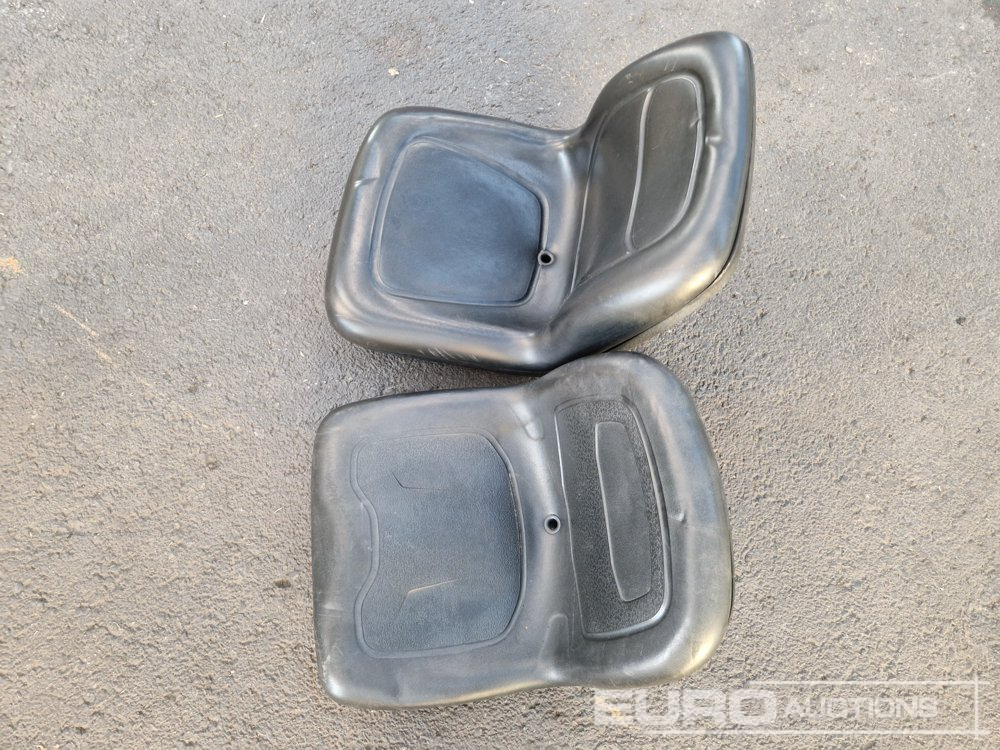 Equipment Seats (2 of) - Construction equipment: picture 5 Equipment Seats (2 of) - Construction equipment: picture 5