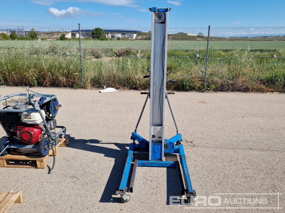 Genie SUPERLIFT ADVANTAGE - Material handling equipment: picture 2 Genie SUPERLIFT ADVANTAGE - Material handling equipment: picture 2