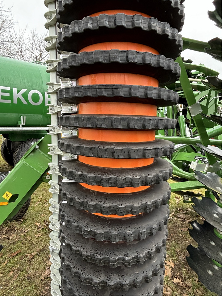 Amazone Kurzscheibenegge Catros XL6003 - Disc harrow: picture 4 Amazone Kurzscheibenegge Catros XL6003 - Disc harrow: picture 4