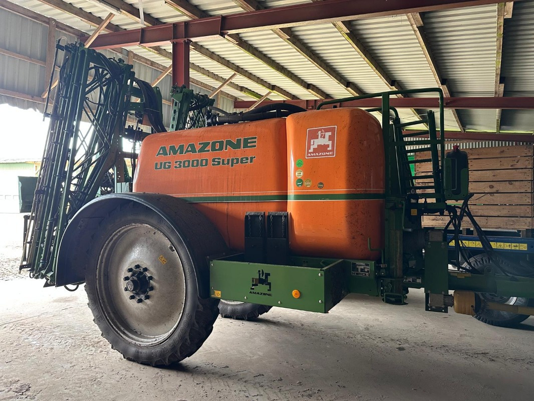 Amazone UG 3000 Super - Sprayer: picture 1 Amazone UG 3000 Super - Sprayer: picture 1