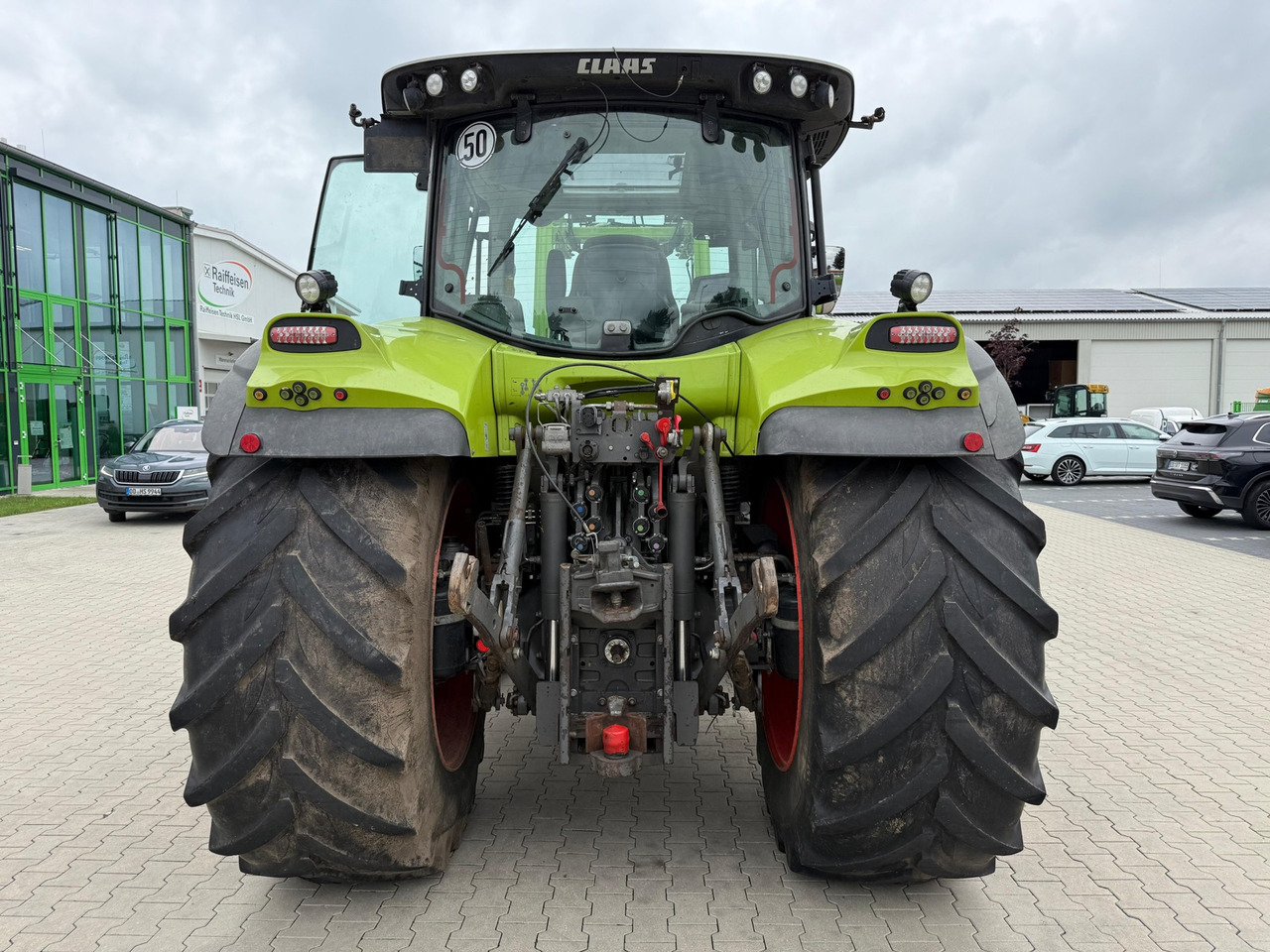 Claas Arion 650 C-Matic - Farm tractor: picture 4 Claas Arion 650 C-Matic - Farm tractor: picture 4
