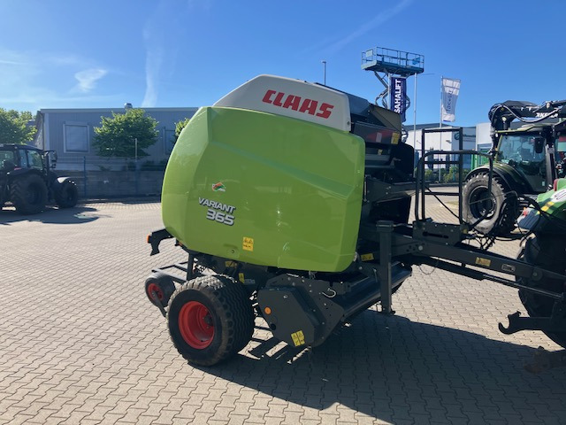 Claas Variant 365 - Hay and forage equipment: picture 5 Claas Variant 365 - Hay and forage equipment: picture 5