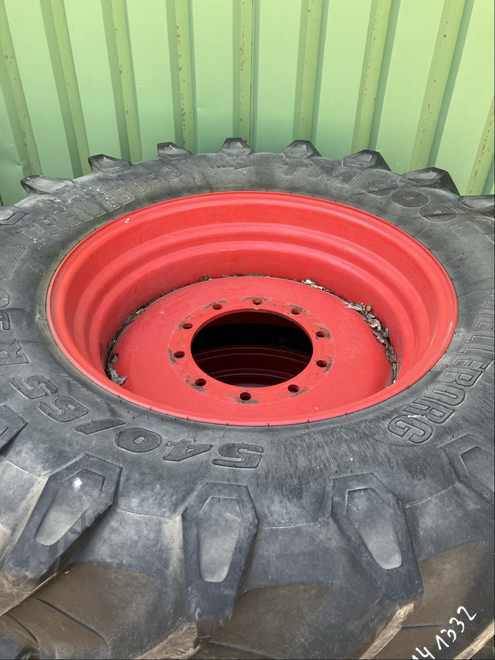 Fendt 2x Komplettrad 540/65R30 TB - Wheels and tires: picture 3 Fendt 2x Komplettrad 540/65R30 TB - Wheels and tires: picture 3