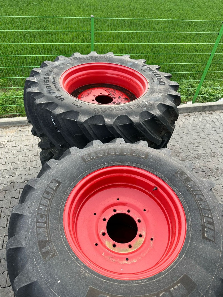 Fendt 540/65R28 MI VF710/60R38 T - Wheels and tires: picture 3 Fendt 540/65R28 MI VF710/60R38 T - Wheels and tires: picture 3