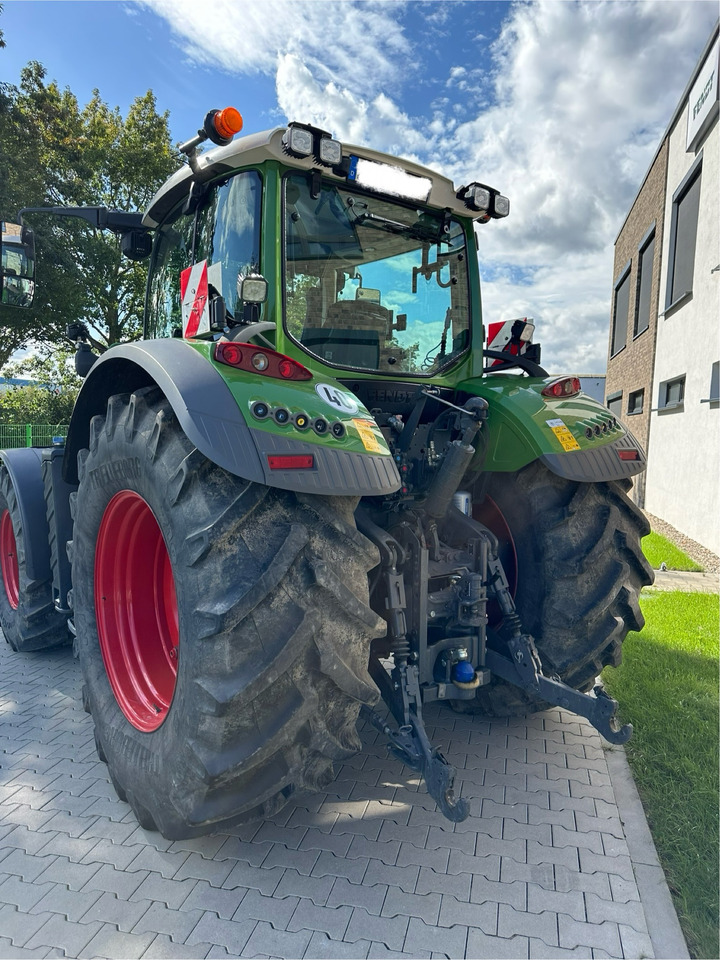 Fendt 724 Gen6 ProfiPlus - Farm tractor: picture 4 Fendt 724 Gen6 ProfiPlus - Farm tractor: picture 4