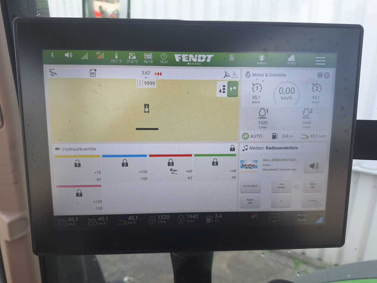 Fendt 724 Vario Gen6 Profi Setting2 - Farm tractor: picture 4 Fendt 724 Vario Gen6 Profi Setting2 - Farm tractor: picture 4