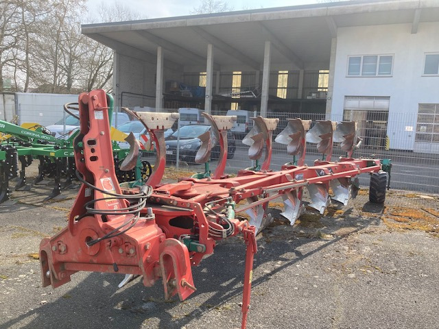 Kverneland EG 100/300/77RH - Plow: picture 4 Kverneland EG 100/300/77RH - Plow: picture 4