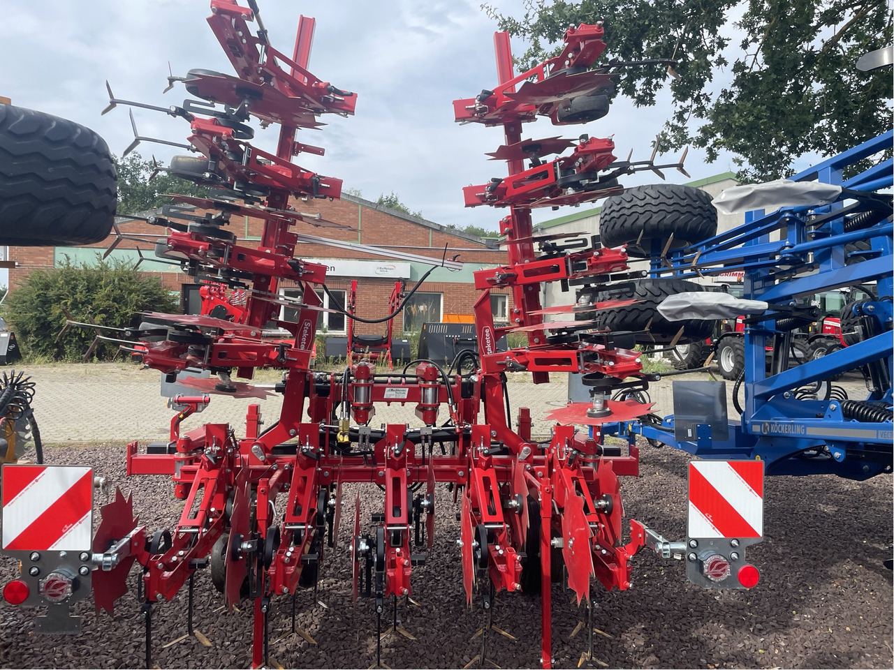 Lemken EC Weeder - Beet harvester: picture 1 Lemken EC Weeder - Beet harvester: picture 1