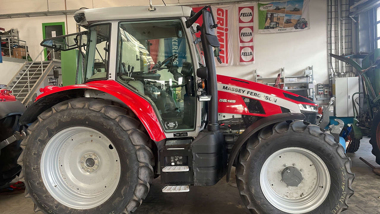 Massey Ferguson 5S.125 Dyna-6 EFFICIENT - Farm tractor: picture 1 Massey Ferguson 5S.125 Dyna-6 EFFICIENT - Farm tractor: picture 1