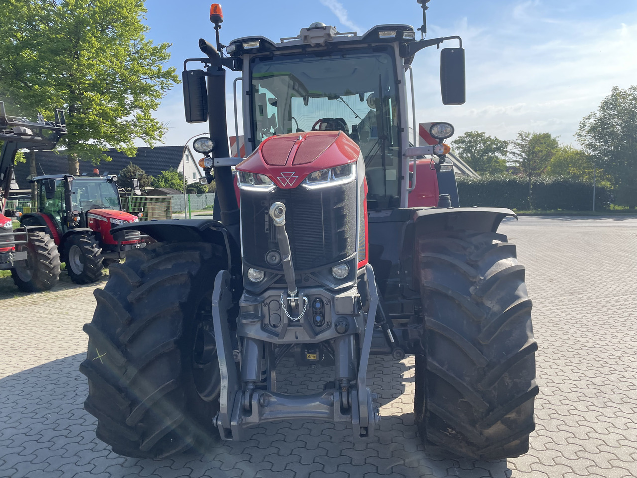 Massey Ferguson 8S.265 Dyna-VT EXCLUSIVE - Farm tractor: picture 2 Massey Ferguson 8S.265 Dyna-VT EXCLUSIVE - Farm tractor: picture 2