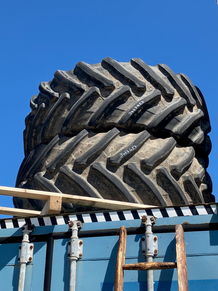 Trelleborg 750/70R44 650/60R38 - Wheels and tires: picture 3 Trelleborg 750/70R44 650/60R38 - Wheels and tires: picture 3