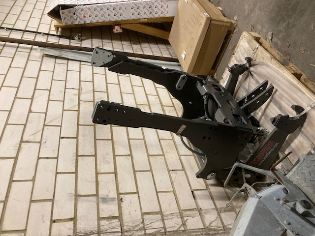 Zuidberg Frontkraftheber zu A105/A115 - Farm tractor: picture 1 Zuidberg Frontkraftheber zu A105/A115 - Farm tractor: picture 1