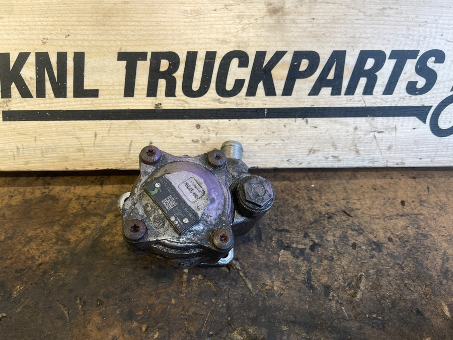 MAN HYDRALIC PUMP 81.47101-6137 - Steering gear for Truck: picture 2 MAN HYDRALIC PUMP 81.47101-6137 - Steering gear for Truck: picture 2