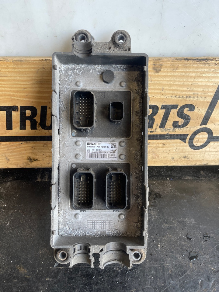 RENAULT ECU RCIOM 7421855950 - Electrical system for Truck: picture 1 RENAULT ECU RCIOM 7421855950 - Electrical system for Truck: picture 1