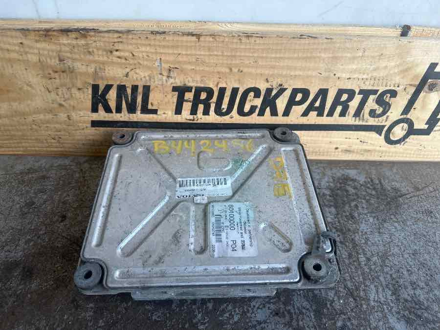 VOLVO ECU 60100000 P04 - Electrical system for Truck: picture 2 VOLVO ECU 60100000 P04 - Electrical system for Truck: picture 2