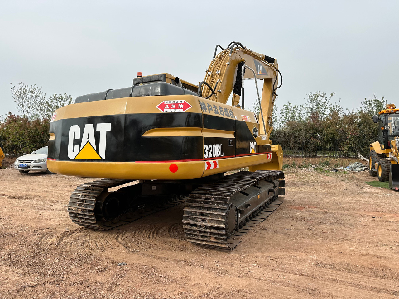 CAT 320BL crawler excavator - Crawler excavator: picture 4 CAT 320BL crawler excavator - Crawler excavator: picture 4