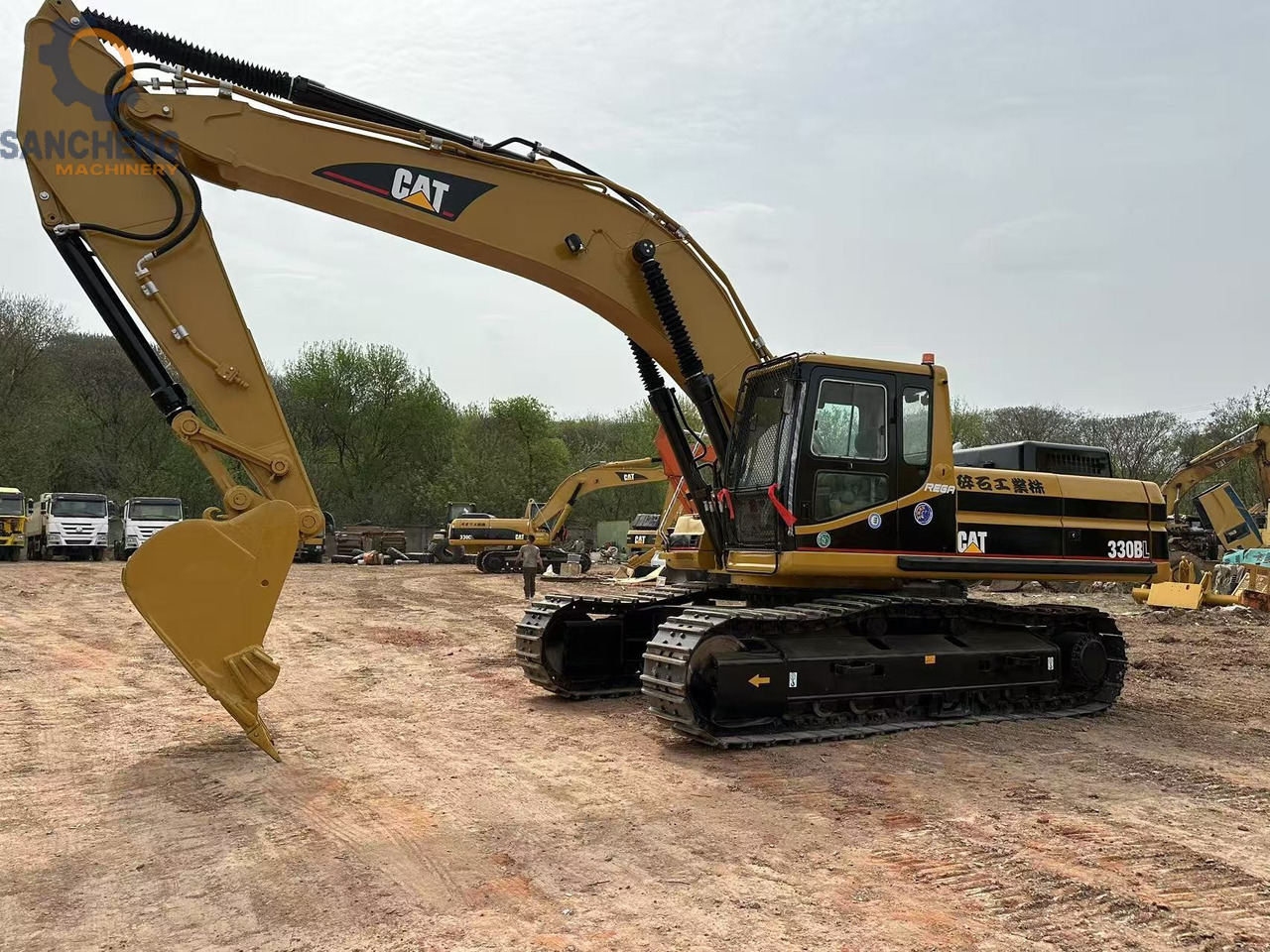 CATERPILLAR 330BL - Excavator: picture 4 CATERPILLAR 330BL - Excavator: picture 4