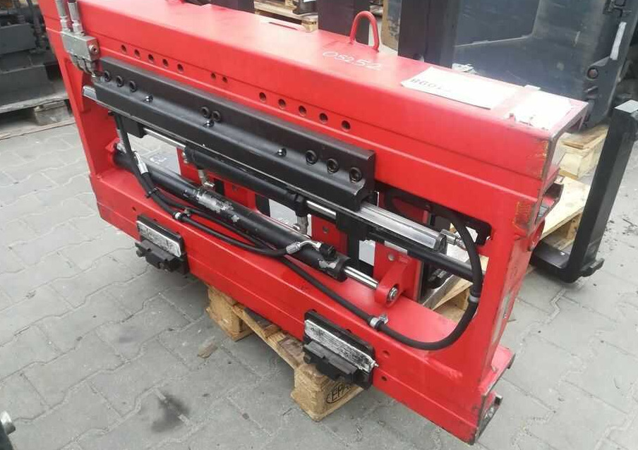 Auramo DS18FKA - Forks for Forklift: picture 1 Auramo DS18FKA - Forks for Forklift: picture 1