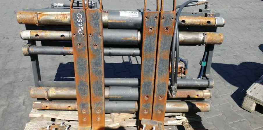 E-L-M 4HGF-2212-13 - Forks for Forklift: picture 3 E-L-M 4HGF-2212-13 - Forks for Forklift: picture 3