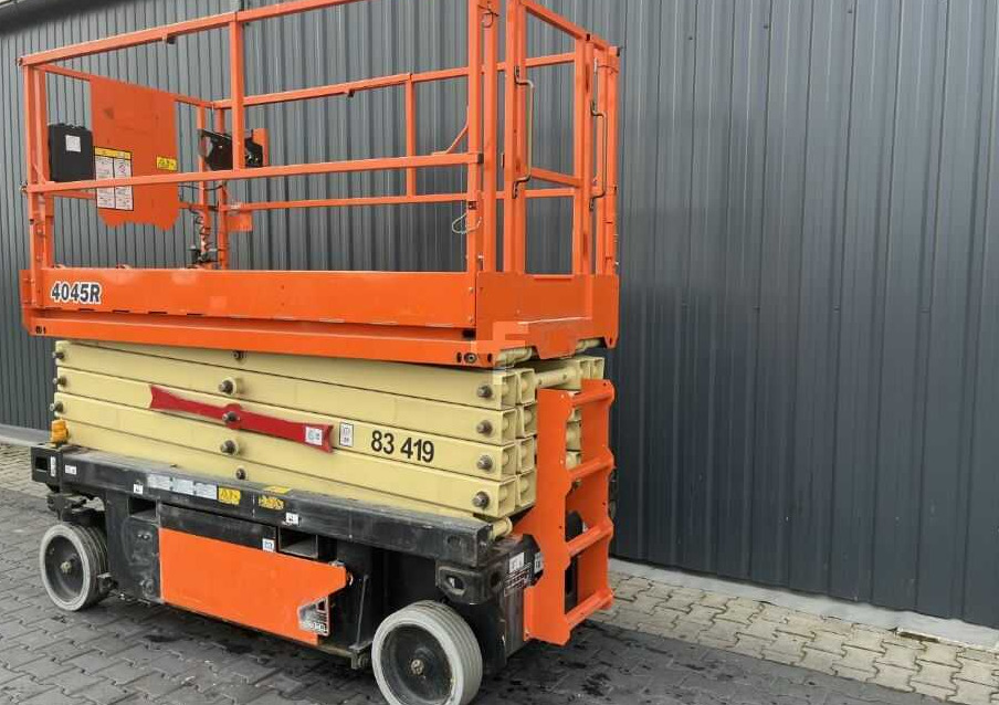 JLG 4045R - Scissor lift: picture 3 JLG 4045R - Scissor lift: picture 3