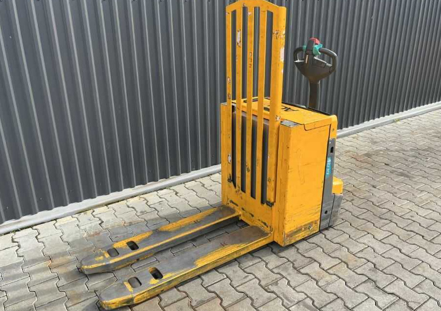 Jungheinrich EJEC20 - Pallet truck: picture 2 Jungheinrich EJEC20 - Pallet truck: picture 2