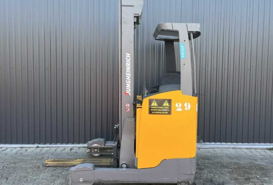 Jungheinrich ETV214 - Reach truck: picture 2 Jungheinrich ETV214 - Reach truck: picture 2