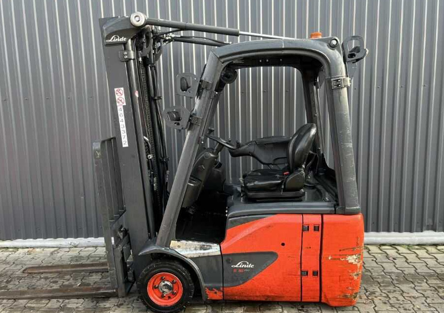 Linde E16C-02 - Electric forklift: picture 2 Linde E16C-02 - Electric forklift: picture 2