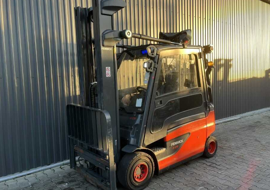 Linde E25-02 - Electric forklift: picture 1 Linde E25-02 - Electric forklift: picture 1