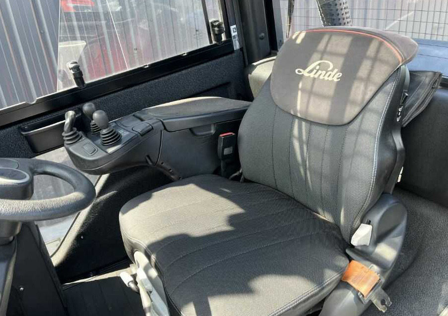 Linde H25T-02 - LPG forklift: picture 1 Linde H25T-02 - LPG forklift: picture 1