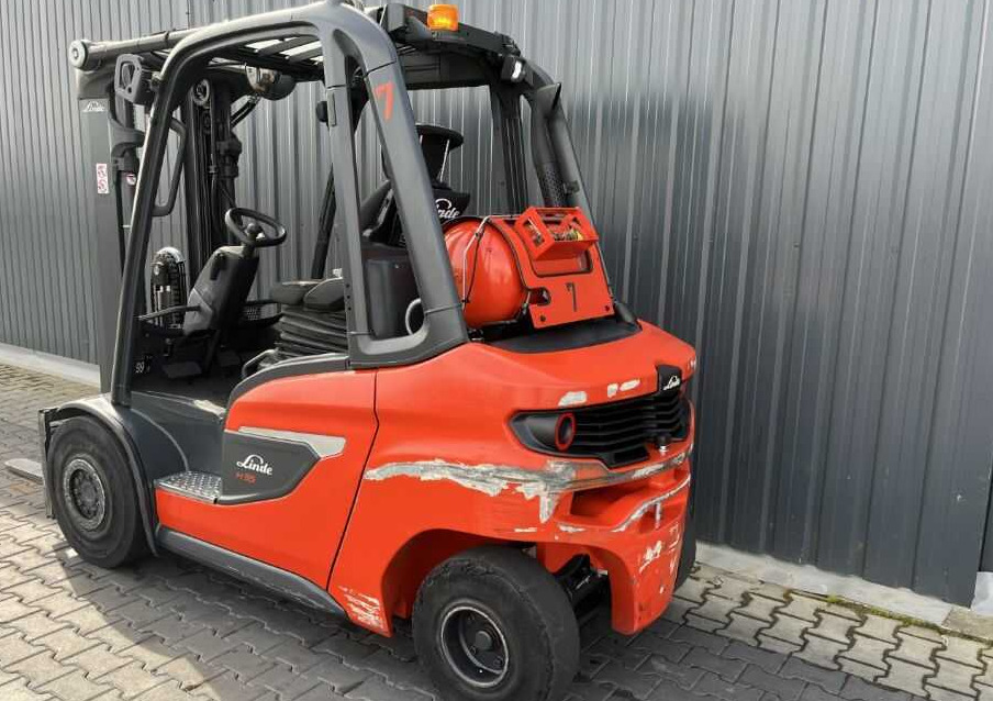 Linde H35T-01 - LPG forklift: picture 3 Linde H35T-01 - LPG forklift: picture 3