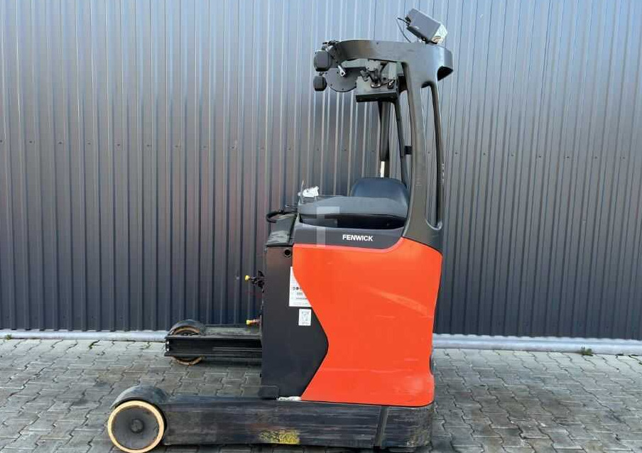 Linde R14HD-01 - Reach truck: picture 2 Linde R14HD-01 - Reach truck: picture 2