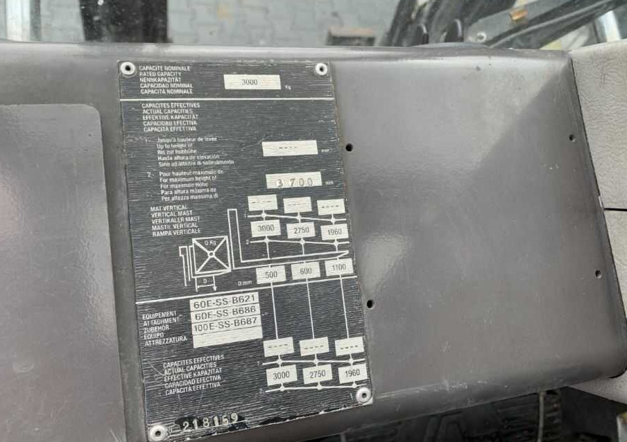 Manitou M30-4 - Diesel forklift: picture 4 Manitou M30-4 - Diesel forklift: picture 4