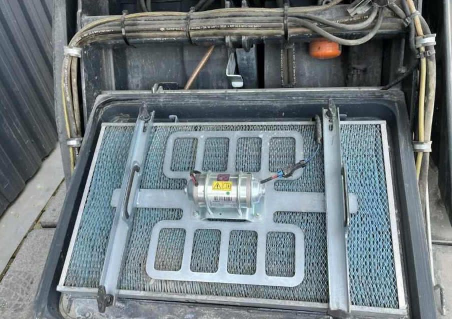 Nilfisk SR1601 - Industrial sweeper: picture 4 Nilfisk SR1601 - Industrial sweeper: picture 4