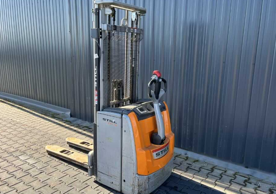 Stertil EXV14 - Stacker: picture 3 Stertil EXV14 - Stacker: picture 3