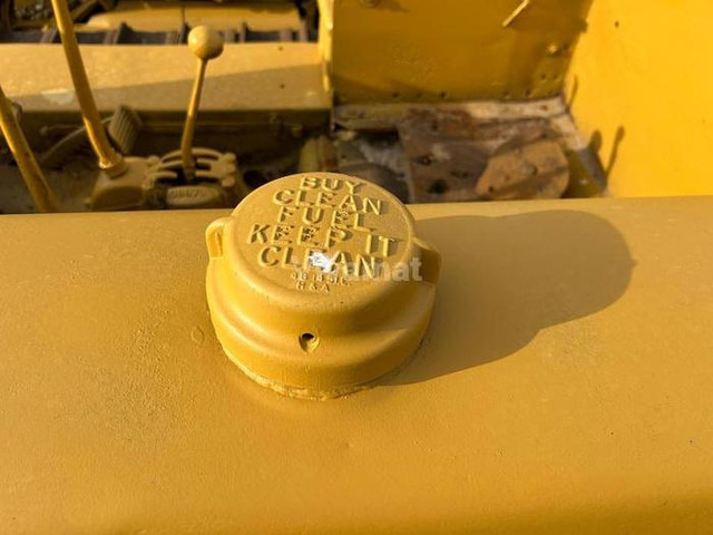 Caterpillar - Bulldozer: picture 3 Caterpillar - Bulldozer: picture 3