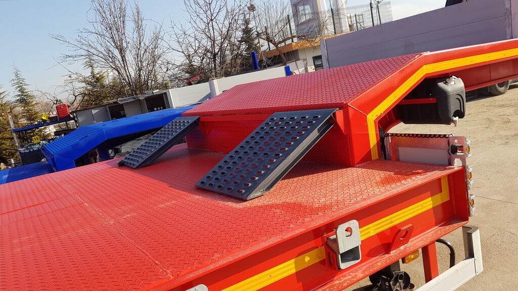 VEGA TRAILER 4 Axle Low-Bed (OZS-L4) - Low loader semi-trailer: picture 4 VEGA TRAILER 4 Axle Low-Bed (OZS-L4) - Low loader semi-trailer: picture 4