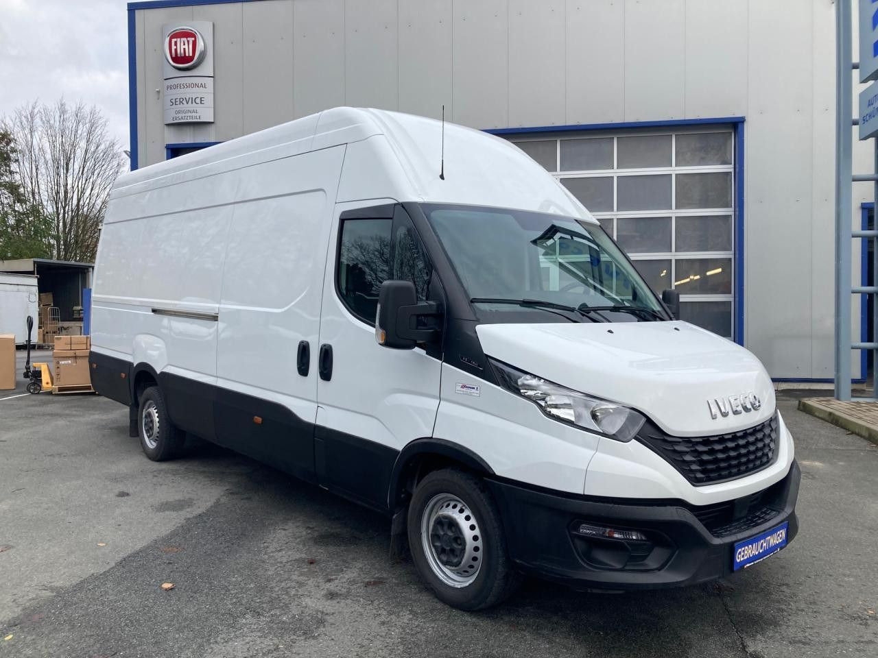 Iveco Daily 35S16V H3 Euro6 Klima AHK Navi ZV - Panel van: picture 2 Iveco Daily 35S16V H3 Euro6 Klima AHK Navi ZV - Panel van: picture 2