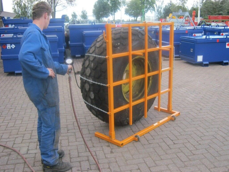 Onbekend Bandenpompkooi - Construction machinery: picture 2 Onbekend Bandenpompkooi - Construction machinery: picture 2