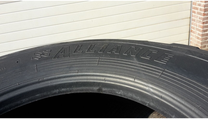 Onbekend - Tire for Agricultural machinery: picture 5 Onbekend - Tire for Agricultural machinery: picture 5