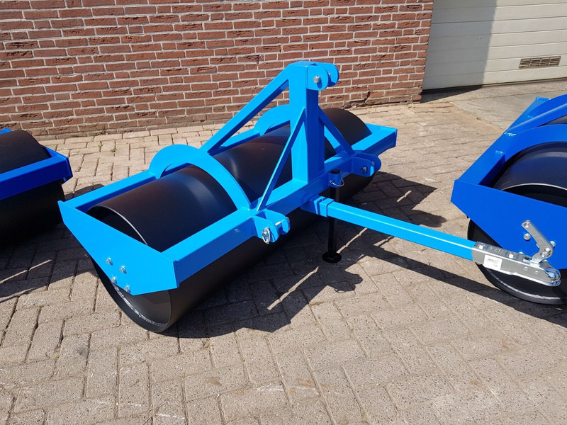 Onbekend - Farm roller: picture 2 Onbekend - Farm roller: picture 2