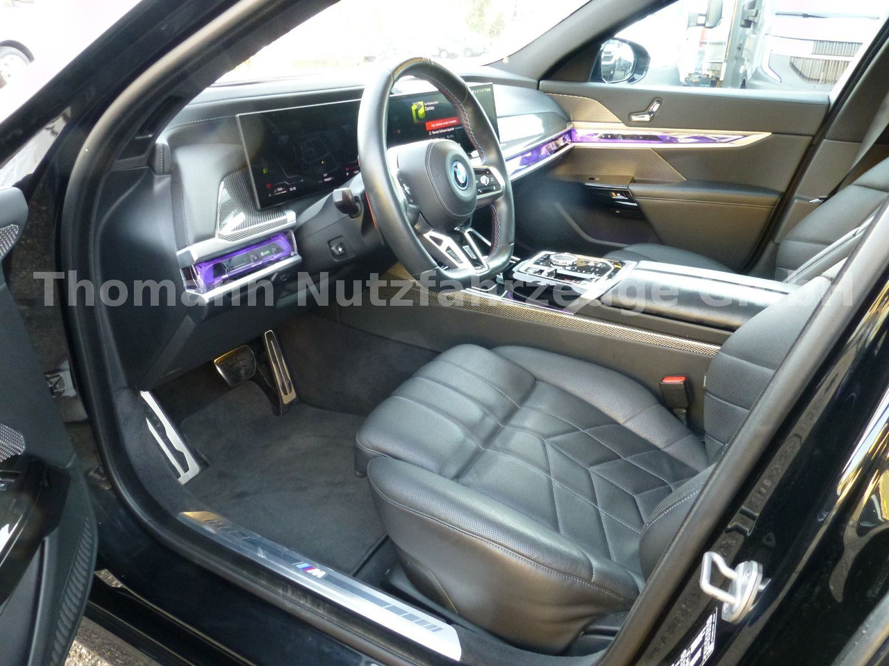Sedan BMW M760 7 M760 e xDrive Cinema Sky Lounge 2x 21 Zol: picture 10