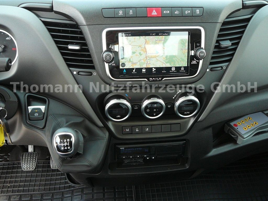 New Tow truck, Van Iveco DAILY 70C18 Schiebeplateau Luftfederung Navi: picture 24