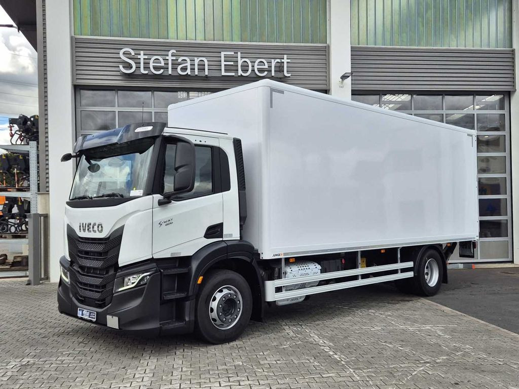 Iveco AD190S40/P 4x2 Ladebordwand 2.000kg Navi ACC  - Box truck: picture 4 Iveco AD190S40/P 4x2 Ladebordwand 2.000kg Navi ACC  - Box truck: picture 4