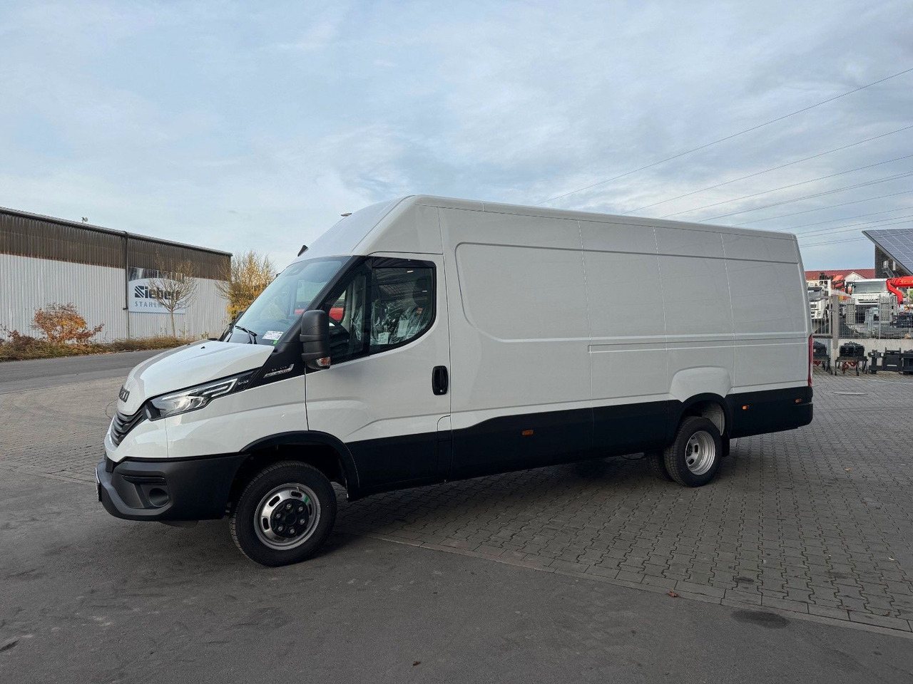 Iveco Daily 35C21 HA8 *R4.100mm*AHK*LED*Automatik* - Panel van: picture 4 Iveco Daily 35C21 HA8 *R4.100mm*AHK*LED*Automatik* - Panel van: picture 4