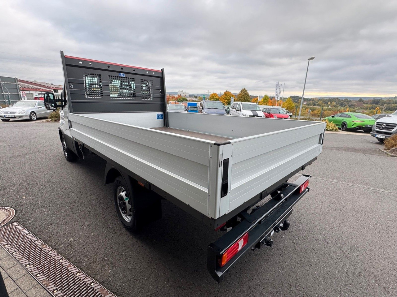 Iveco Daily 35S16 A8 *R3.450mm*Automatik*AHK*Kamera* - Flatbed van: picture 4 Iveco Daily 35S16 A8 *R3.450mm*Automatik*AHK*Kamera* - Flatbed van: picture 4