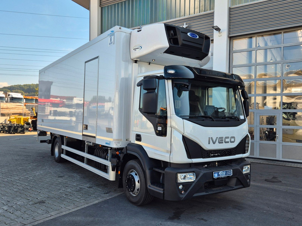 Iveco Eurocargo ML160E28/P Carrier Supra 1250 LBW Tür - Refrigerator truck: picture 2 Iveco Eurocargo ML160E28/P Carrier Supra 1250 LBW Tür - Refrigerator truck: picture 2