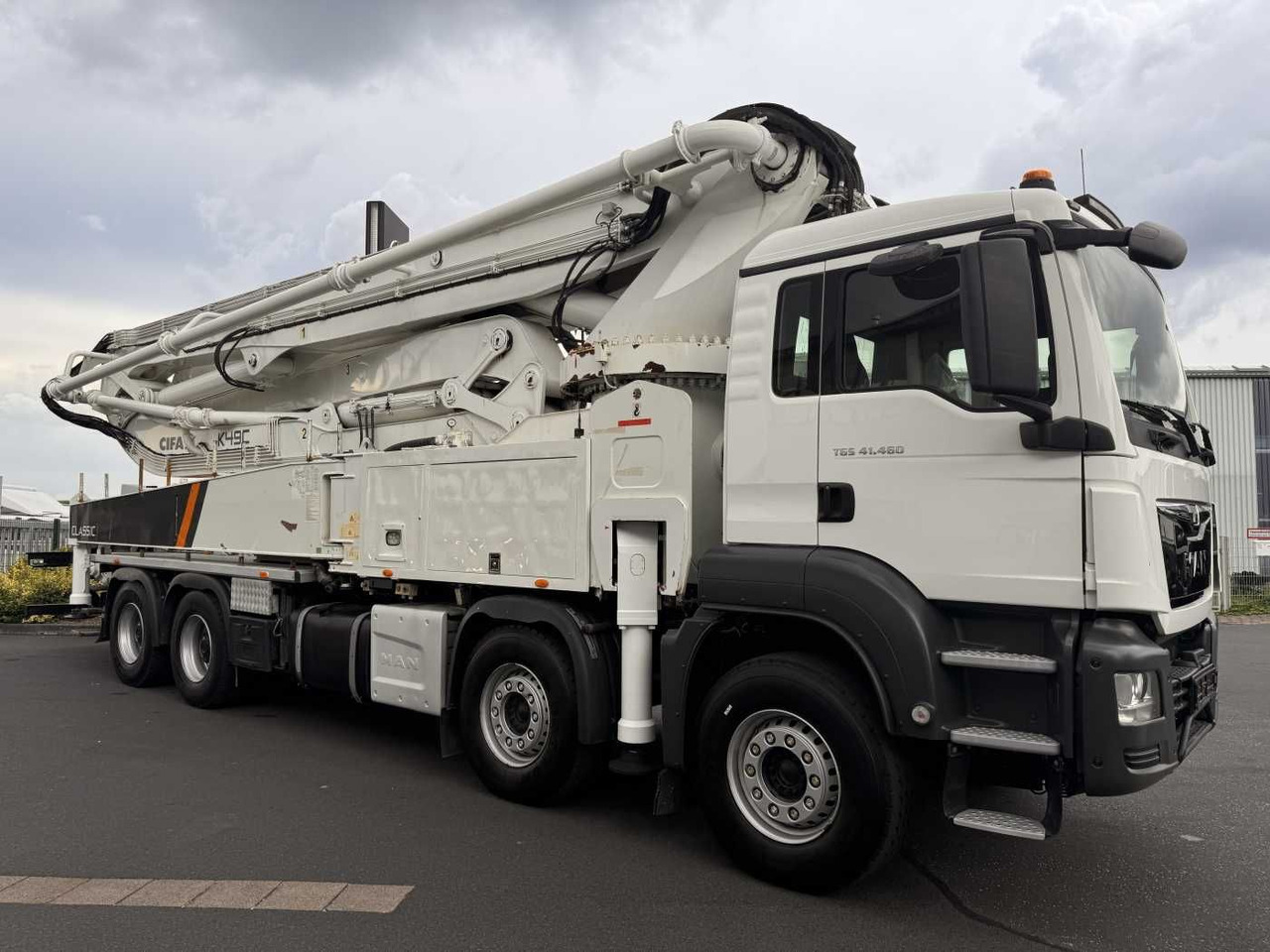 MAN TGS 41.460 8x4 BB Cifa K49 Classic 2x Funk - Concrete pump truck: picture 5 MAN TGS 41.460 8x4 BB Cifa K49 Classic 2x Funk - Concrete pump truck: picture 5