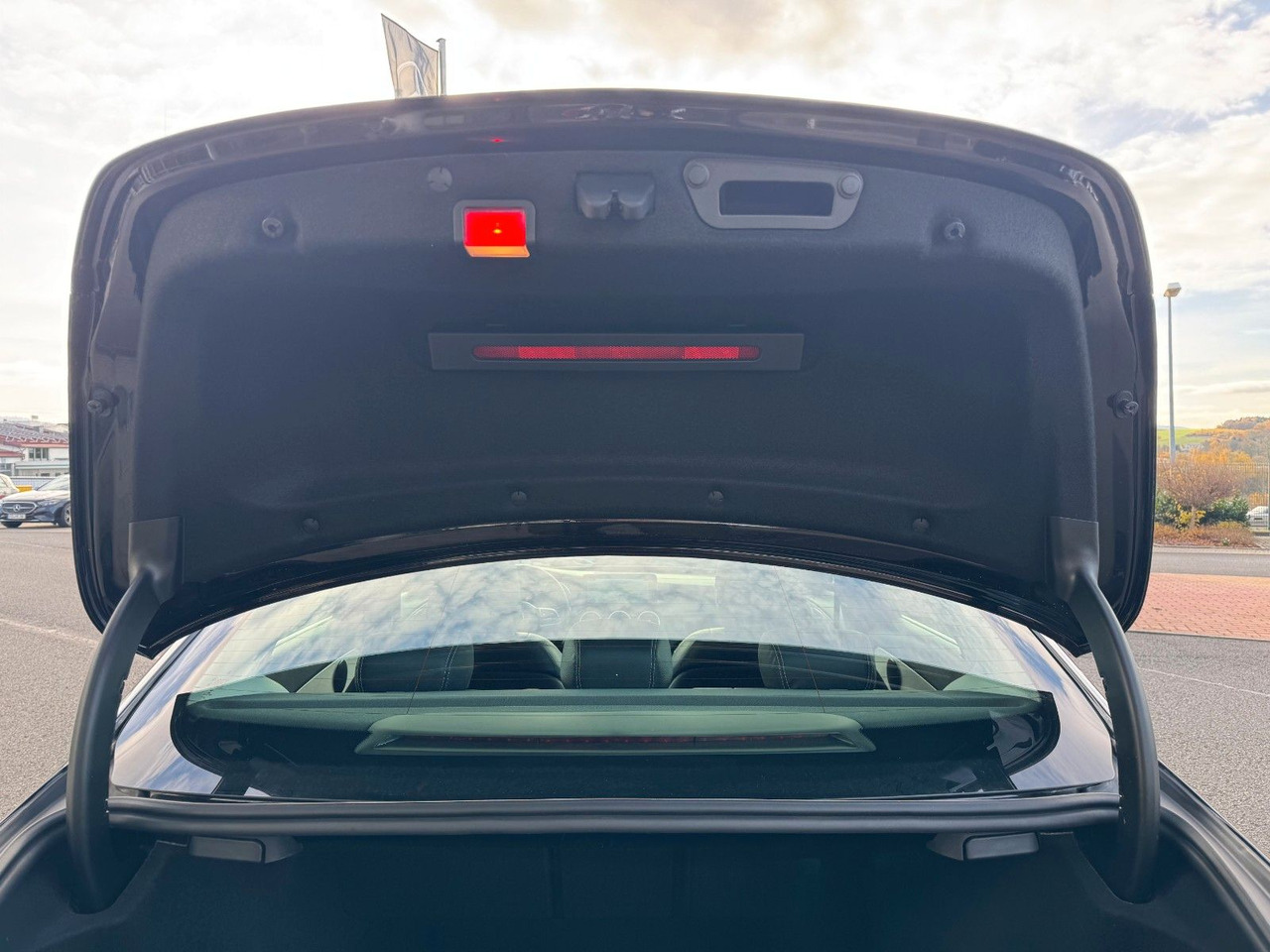 Lease a  Mercedes-Benz C 200 C Limousine+Avantgarde+AHK+RFK+TotW Mercedes-Benz C 200 C Limousine+Avantgarde+AHK+RFK+TotW: picture 9