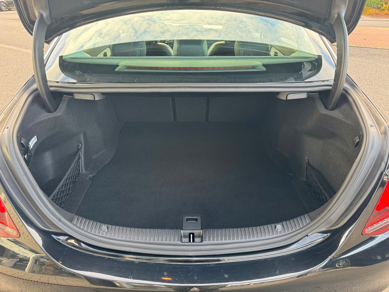 Lease a  Mercedes-Benz C 200 C Limousine+Avantgarde+AHK+RFK+TotW Mercedes-Benz C 200 C Limousine+Avantgarde+AHK+RFK+TotW: picture 8