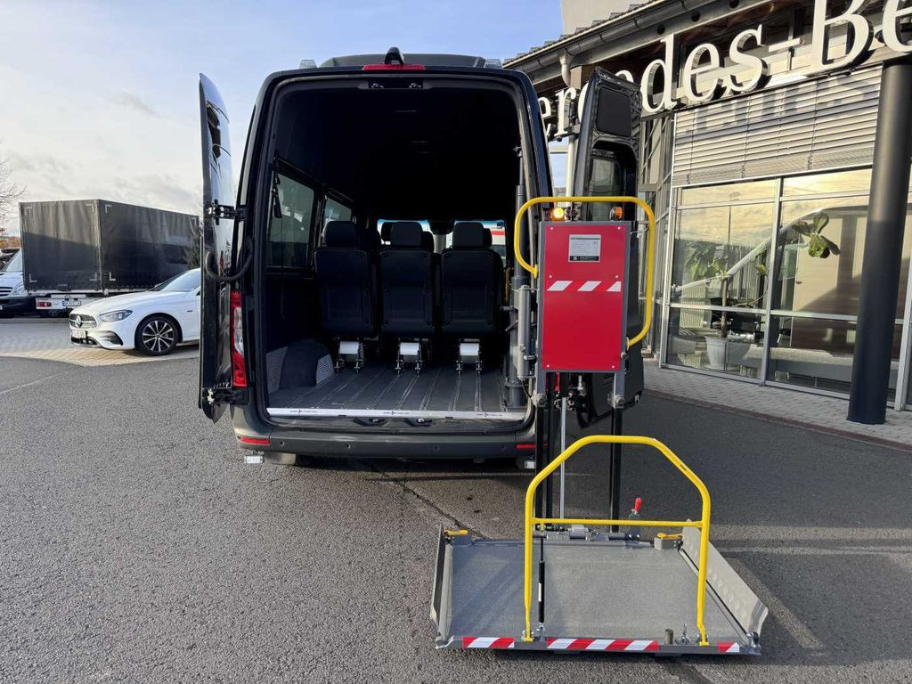 Mercedes-Benz Sprinter 317 CDI Rollstuhl-/Behinderten-Lift AMF Mercedes-Benz Sprinter 317 CDI Rollstuhl-/Behinderten-Lift AMF - Ambulance: picture 2 Mercedes-Benz Sprinter 317 CDI Rollstuhl-/Behinderten-Lift AMF Mercedes-Benz Sprinter 317 CDI Rollstuhl-/Behinderten-Lift AMF - Ambulance: picture 2